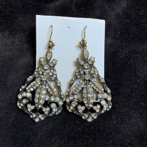 SEQUIN rhinestone vintage looking earrings